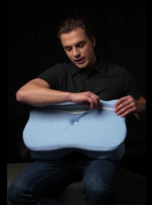 Derila Pillows